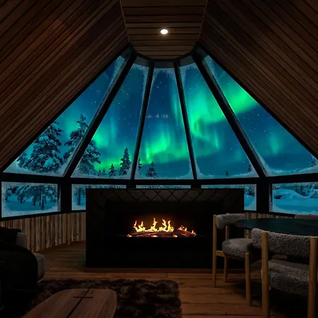 Eight Seasons Hotell 5*